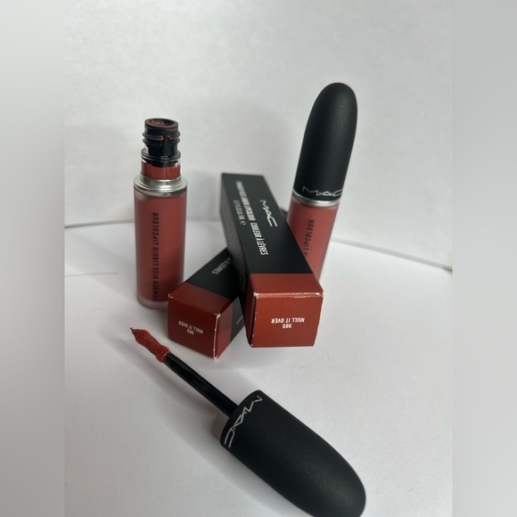 MAC Lipstick /Mull it over - Picture 2 of 2